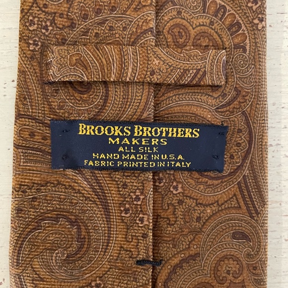 BROOKS BROTHERS MAKERS Hand Made in USA Vintage Paisley Silk Tie Brown (Multi) - Picture 4 of 6